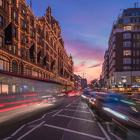 Modern Knightsbridge Apartment With Balcony Overlooking Harrods Prime Location Лондон Екстер'єр фото